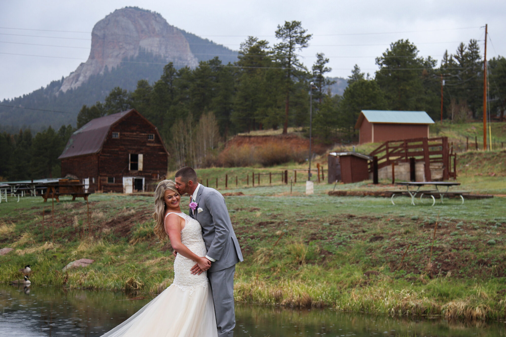 Colorado Mountain Photography wedding Wedgewood Weddings 